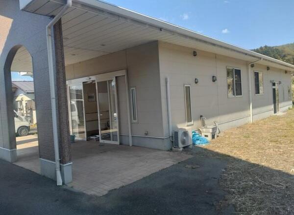 detached 群馬県吾妻郡高山村大字中山 地図を見る