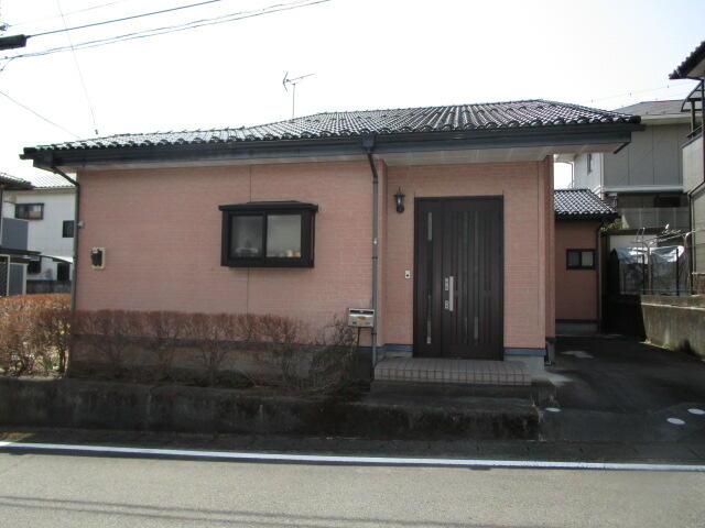 detached 群馬県北群馬郡榛東村大字新井 地図を見る