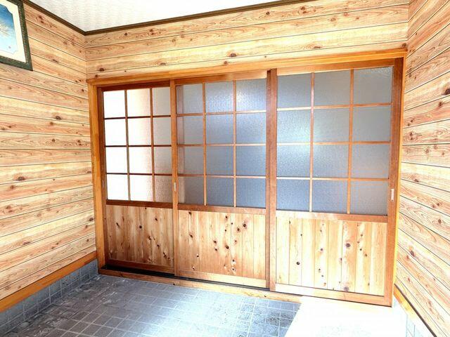 detached 群馬県吾妻郡中之条町大字岩本 地図を見る
