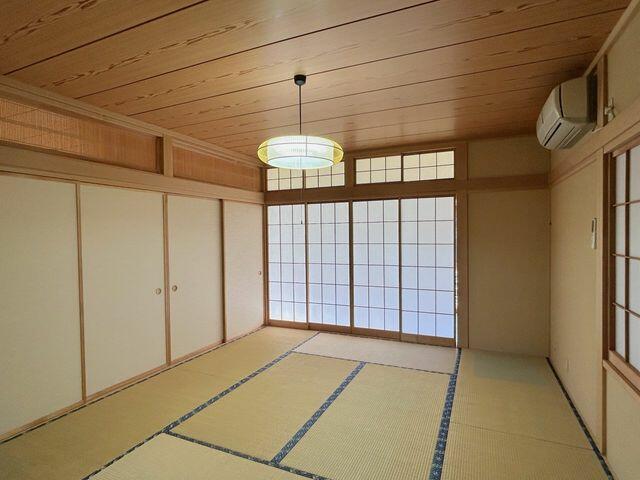 detached 群馬県吾妻郡中之条町大字岩本 地図を見る