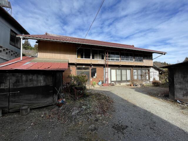 detached 群馬県吾妻郡中之条町大字山田 地図を見る