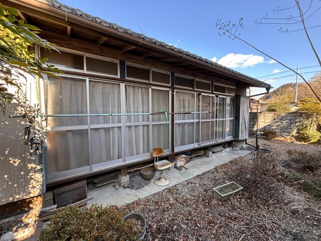 detached 埼玉県秩父郡長瀞町大字中野上 地図を見る