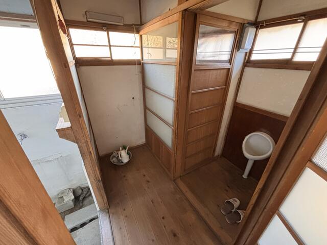 detached 埼玉県秩父郡長瀞町大字中野上 地図を見る