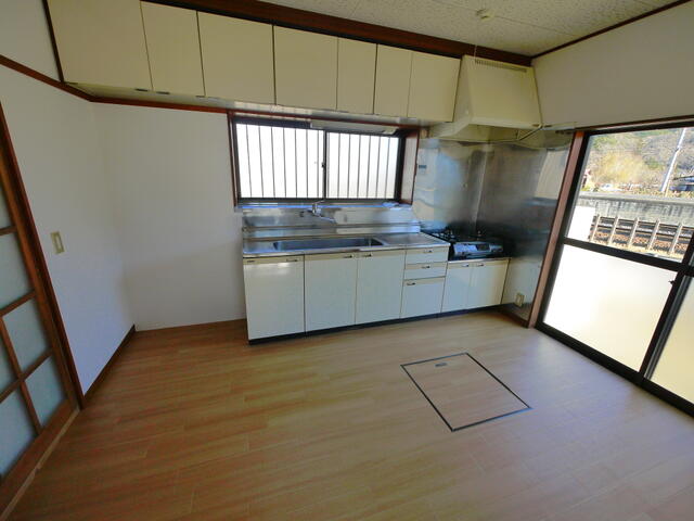 detached 埼玉県秩父郡長瀞町大字長瀞 地図を見る