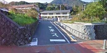箱根湯本幼児園 (450m)