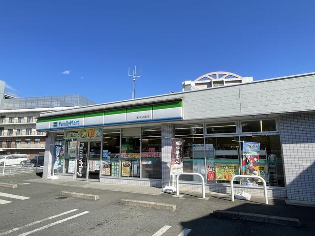 ファミリーマート　東村山本町店 (590m)