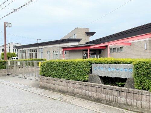 杉戸町立高野台保育園 (49m)