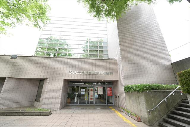 さいたま市立南浦和図書館 (987m)