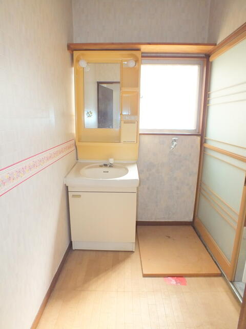 detached 埼玉県坂戸市芦山町