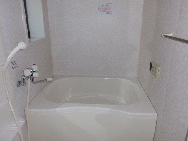 浴室／【別室参考写真】追焚き機能付き