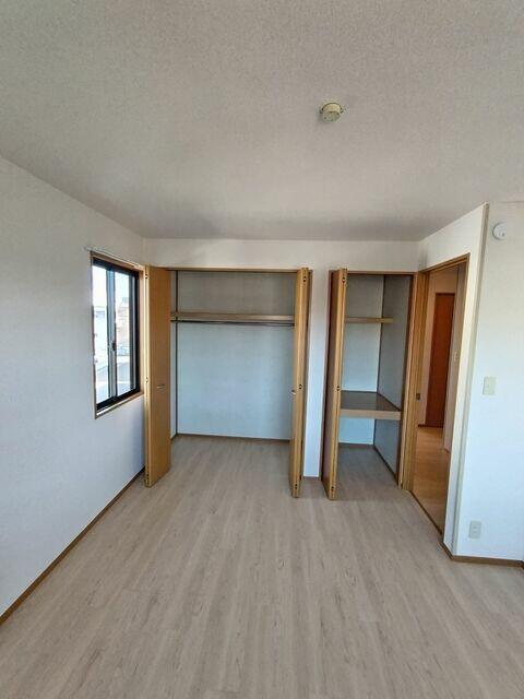 リビング以外の居室／【別室参考写真】洋室