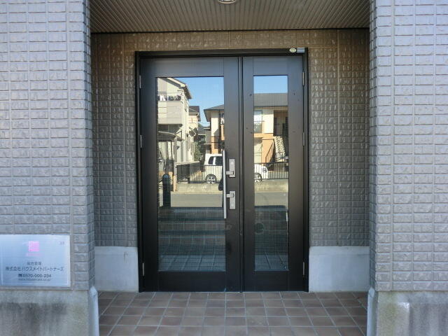 共用部エントランス／エントランス入り口部分