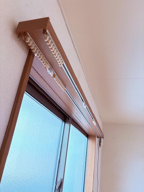 カーテンボックス