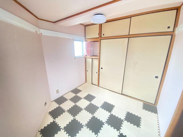 リビング以外の居室／３方角部屋、４方向より採光ありでとても陽当たり良しです！