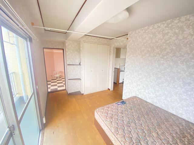 リビング以外の居室／３方角部屋、４方向より採光ありでとても陽当たり良しです！