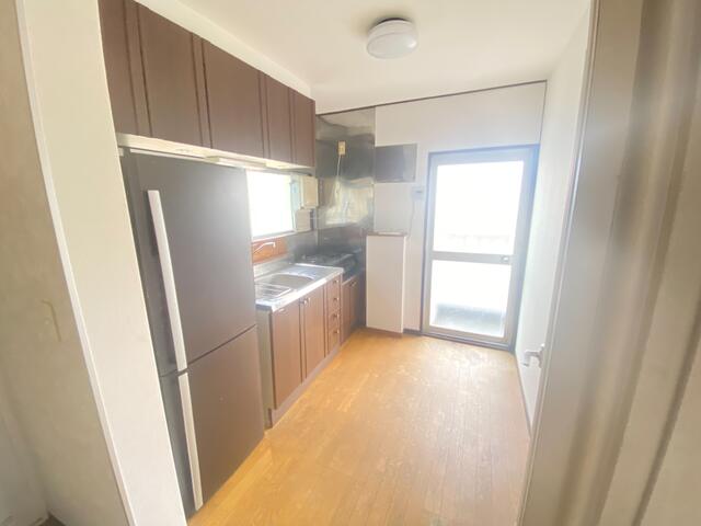 キッチン／３方角部屋、４方向より採光ありでとても陽当たり良しです！