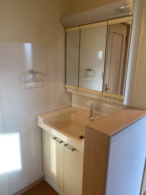 detached 埼玉県秩父郡小鹿野町飯田 地図を見る