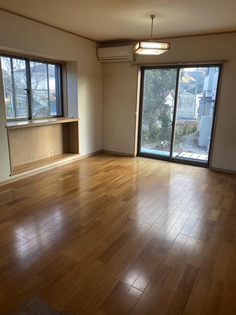 detached 埼玉県秩父郡小鹿野町飯田 地図を見る