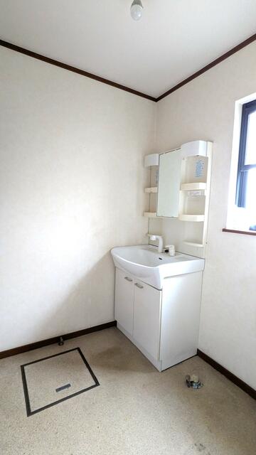 detached 茨城県猿島郡五霞町大字元栗橋 地図を見る