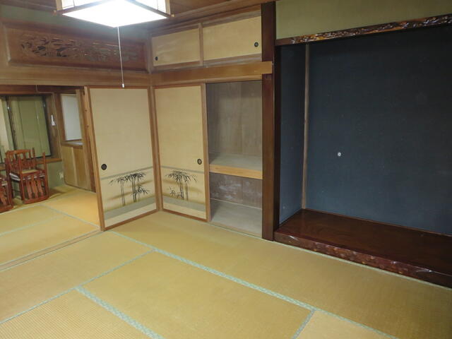 detached 千葉県山武郡横芝光町古川 地図を見る