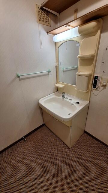 detached 千葉県成田市名古屋