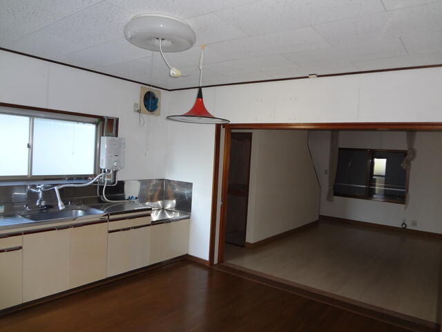 detached 千葉県館山市見物 地図を見る