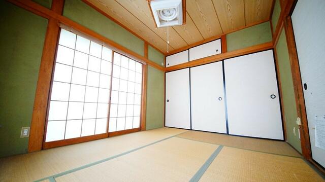 detached 千葉県八街市東吉田