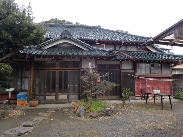 detached 千葉県南房総市白浜町根本 地図を見る