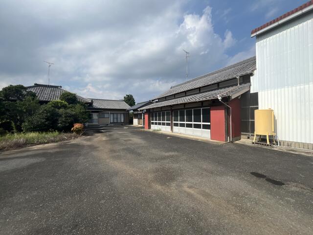 detached 千葉県山武郡横芝光町谷中 地図を見る