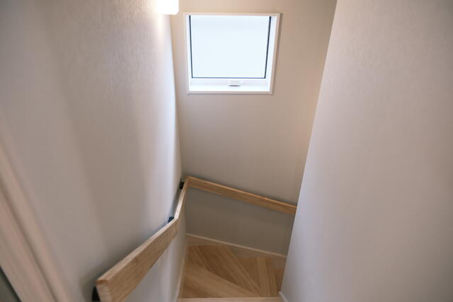 detached 千葉県成田市三里塚御料 地図を見る