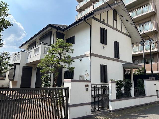千葉県市川市の一戸建て | 1.9億円 | 3SLDK | 261.19m² | Akiyama house finder