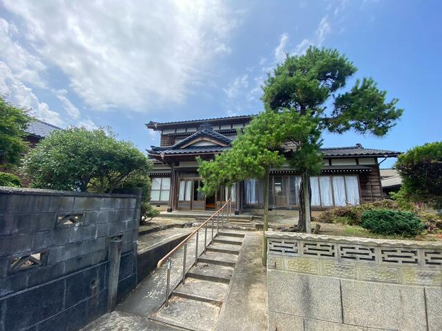 detached 新潟県胎内市桃崎浜