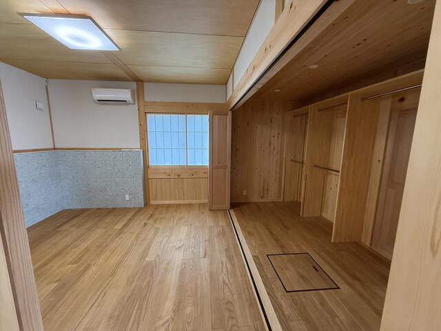 detached 神奈川県足柄下郡真鶴町岩 地図を見る