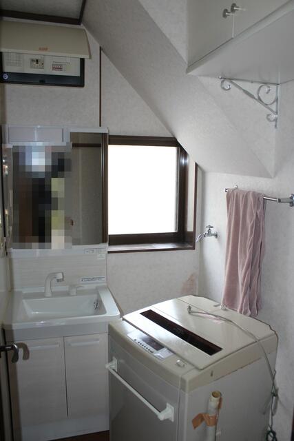 洗面台・洗面所／ゆったりスペースの洗面脱衣所