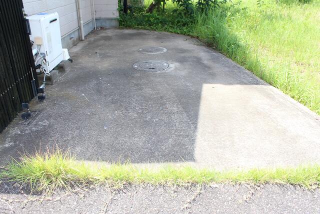 現地（駐車場）／駐車スペース
