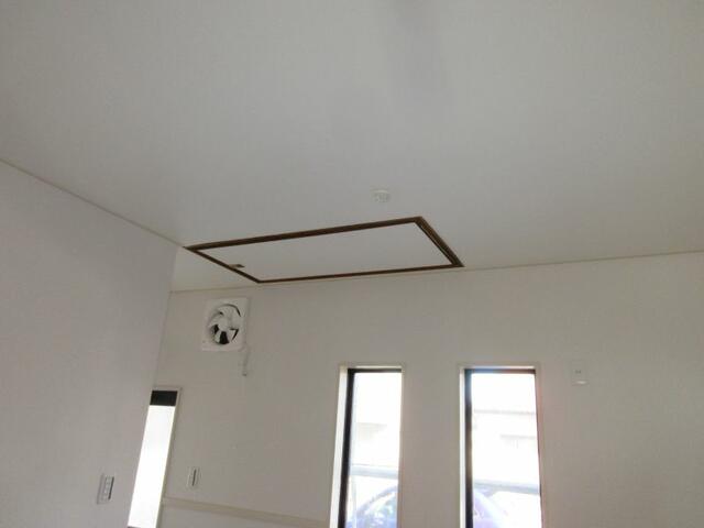 屋根裏部屋があります