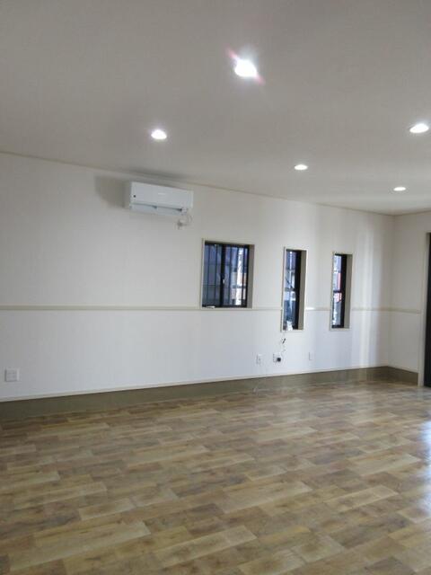 エアコン１台　設備