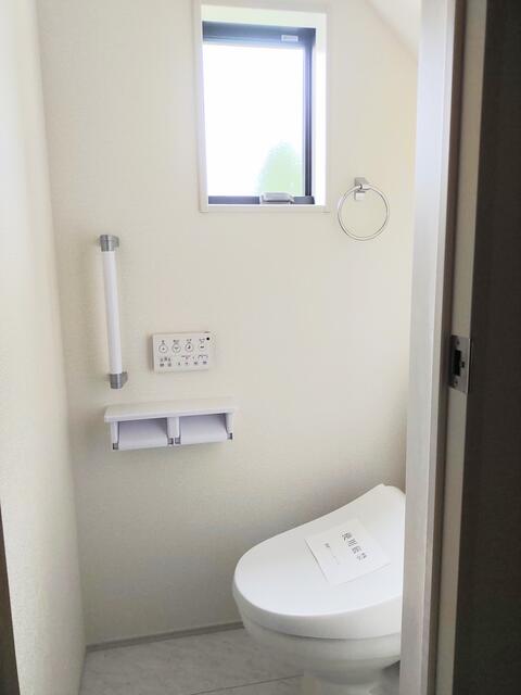 トイレ／温水洗浄便座でトイレタイムも快適