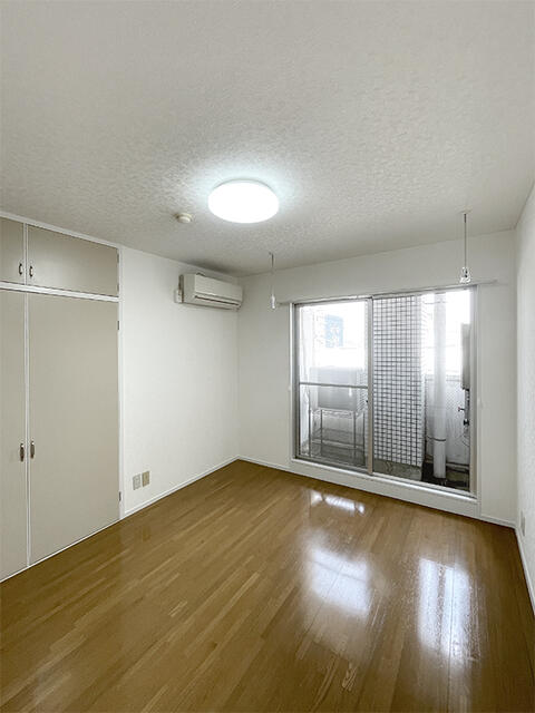 リビング／異なる場合は現況を優先します。