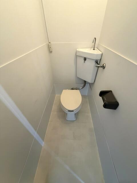 トイレ／トイレ便座新規交換