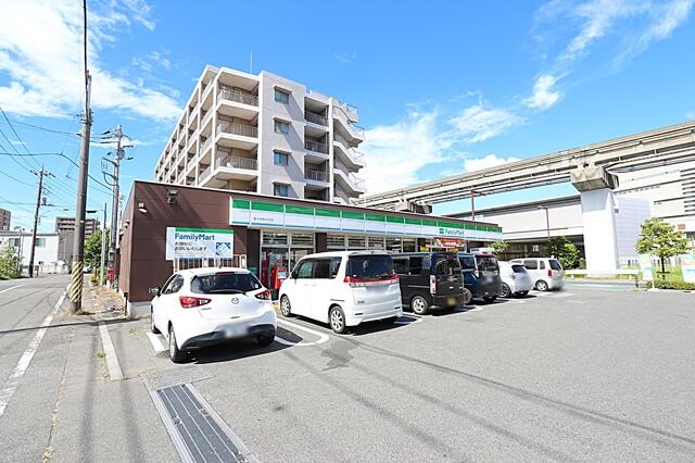 ファミリーマート東大和桜が丘店 (273m)
