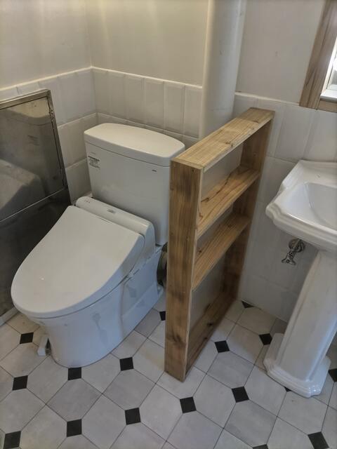 トイレ／もちろん温水洗浄付トイレです。