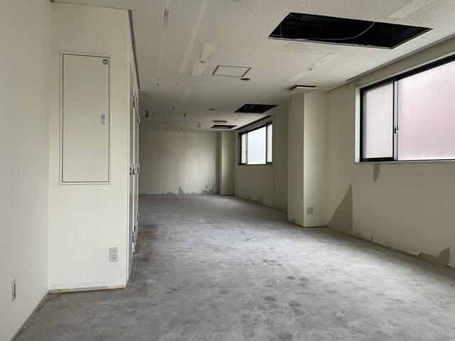 ワイエスビル１階  １階 物件写真 5