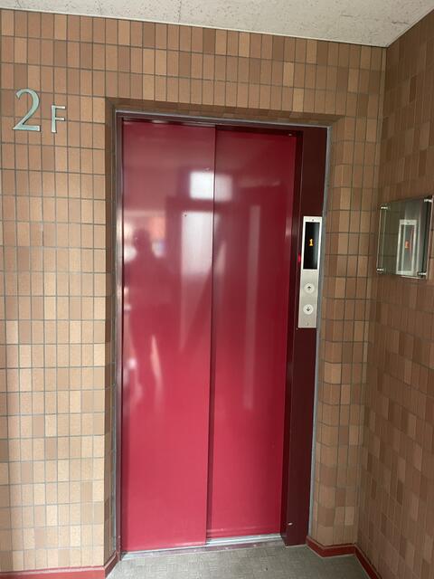 ワイエスビル２階  ２階 物件写真 8