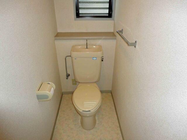 トイレ／窓付き／撮影日2011-03-09