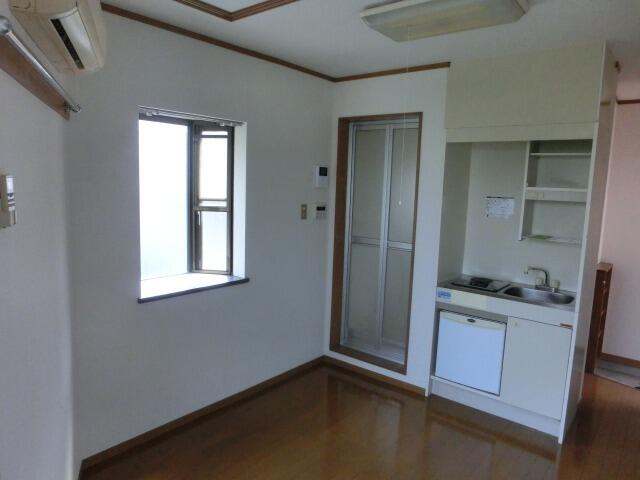 リビング以外の居室／ミニキチン