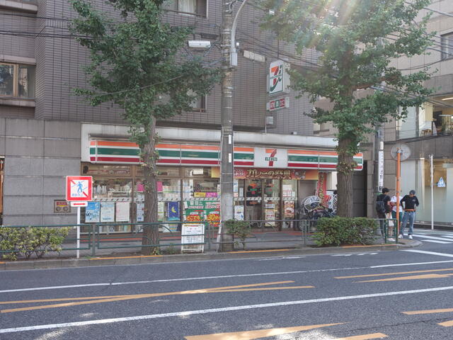 セブンイレブン豊島高田２丁目店 (129m)