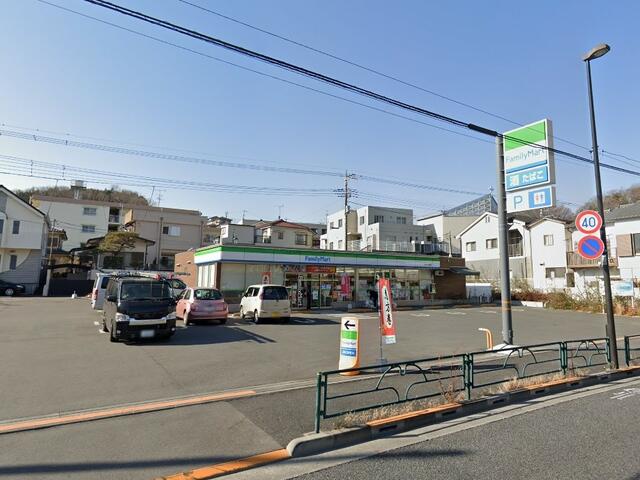 ファミリーマート青梅成木街道店 (649m)