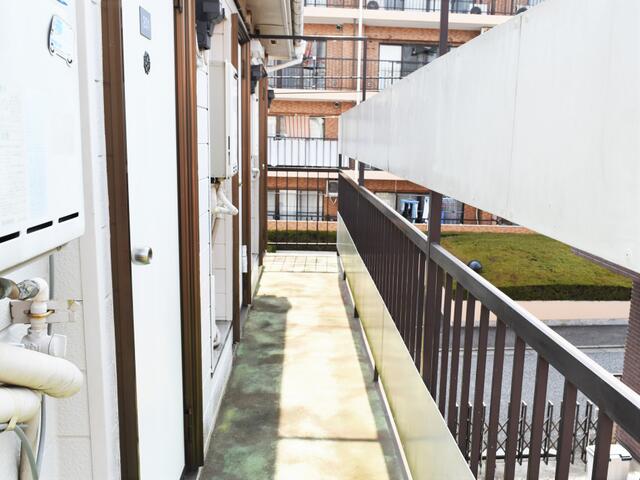 共用部（その他）／共用廊下あり！住戸までの動線もすっきり快適◎