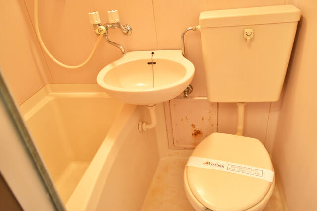 トイレ／【　バス・トイレ　】コンパクトなユニットバスで、毎日のメンテ